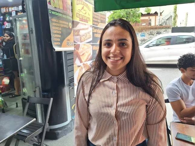 Stefani é outra torcedora que não quer Neymar na lista final da Copa do Mundo
