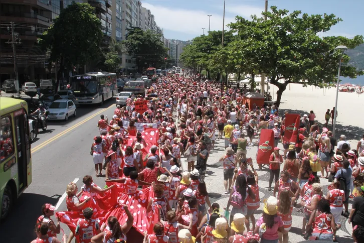 Imagem ilustrativa da imagem Cordão da Bola Branca promove Grito de Carnaval solidário nesta quinta (29)
