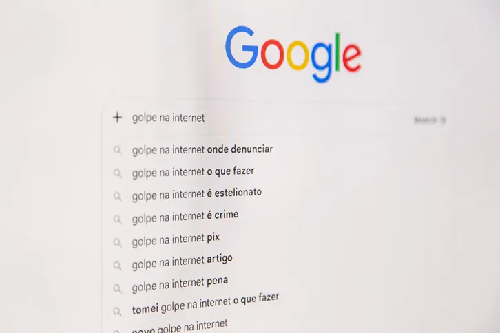 Imagem ilustrativa da imagem Crime muda de perfil: golpes virtuais ultrapassam roubos em São Gonçalo; entenda!