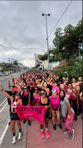 Mulheres que participaram de edição anterior do 'Corre Delas' em São Gonçalo