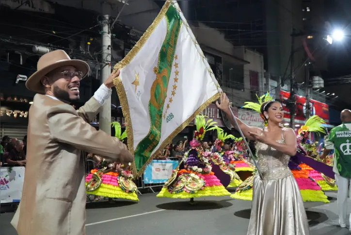 Imperatriz Leopoldinense foi a convidada no segundo dia de desfiles em São Gonçalo