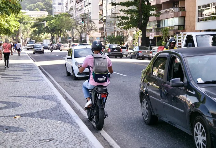 Prefeitura do Rio estabelece novas regras para circulação de bicicletas elétricas, autopropelidos e patinetes