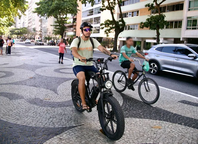 Moradores defendem regulamentação mais clara e investimentos em ciclovias para garantir segurança no trânsito