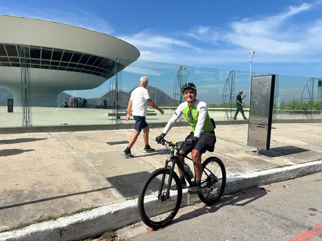 Ciclistas tradicionais também apoiam a regulamentação para reduzir riscos e melhorar a convivência no trânsito