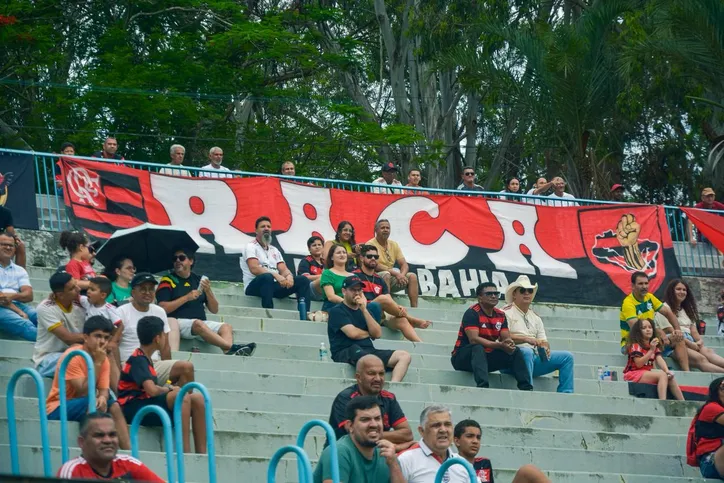 Torcida prestigiou a presença dos masters do Flamengo