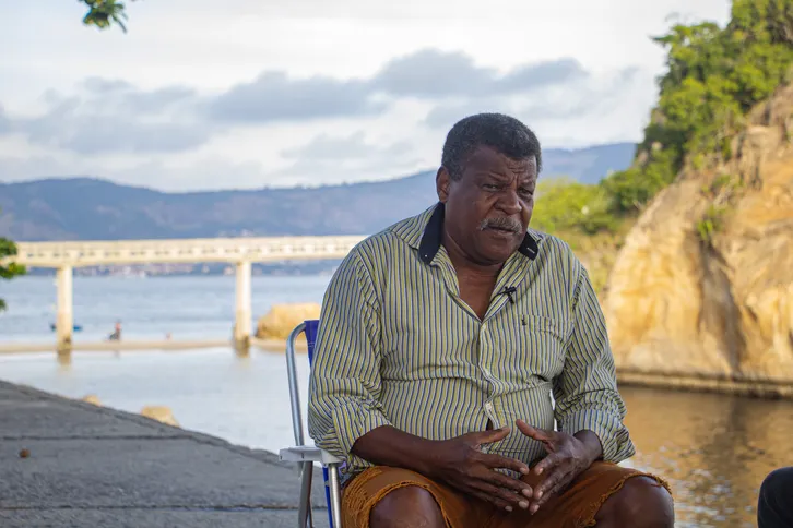 Imagem ilustrativa da imagem Conheça o jogador de São Gonçalo, ídolo de Curaçao, estreante na Copa do Mundo