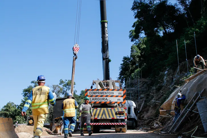 O projeto de obras na rodovia também incluiu ações de compensação e recuperação ecológica