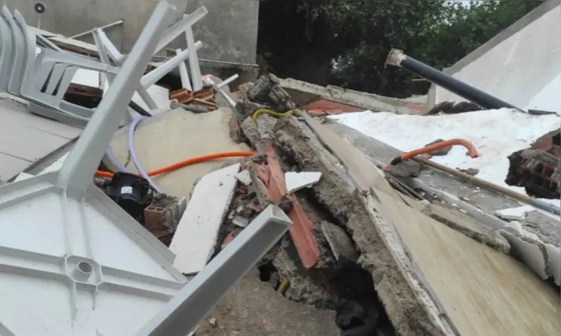 Segundo a Prefeitura, a Defesa Civil interditou o local e identificou indícios de colapso estrutural