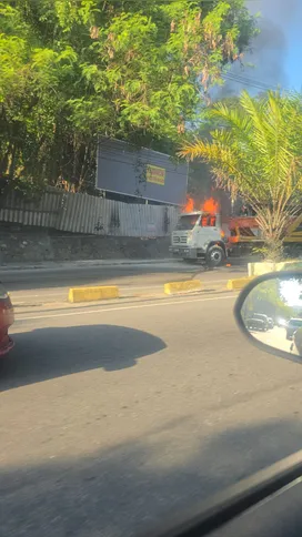 A ocorrência ainda está em andamento
