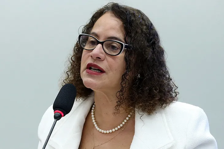 Luciana Santos