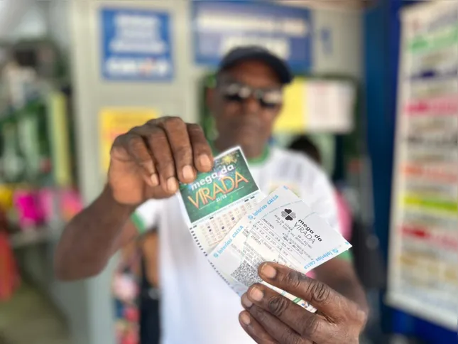 Mega da Virada leva multidão às lotéricas de São Gonçalo