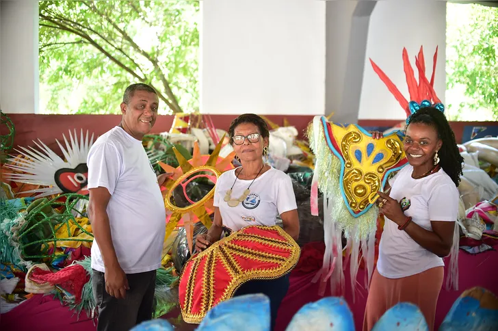 Antes mesmo do início das oficinas, a Escola do Ventre já oferece oportunidades de emprego para diversas pessoas das comunidades