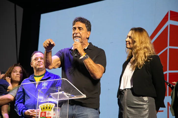 Secretário  Luiz Carlos Gallo se emocionou