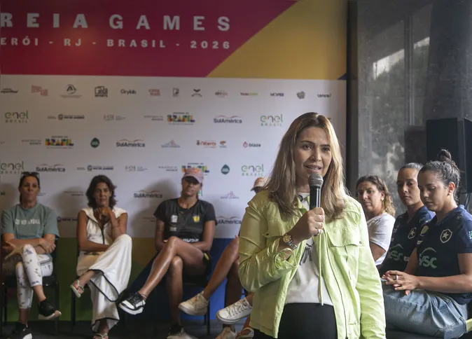 A vice-prefeita de Niterói, Isabel Swan, também esteve presente