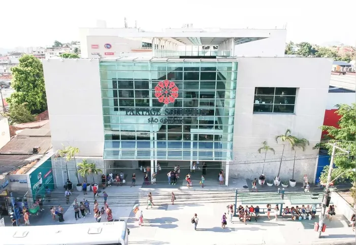 A academia e o cinema do Shopping Partage funcionarão com programação própria