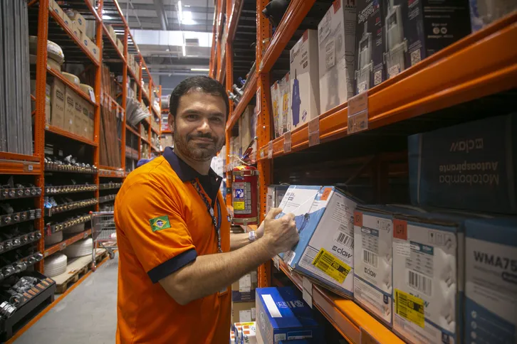 Rodrigo Cunha, gerente comercial