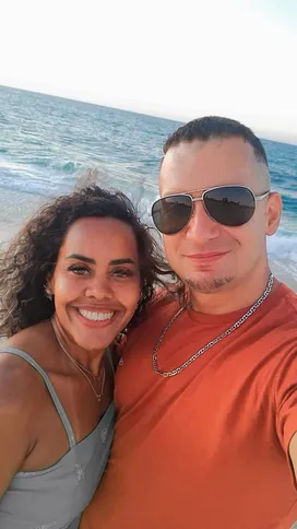 O casal se conheceu há cerca de três meses