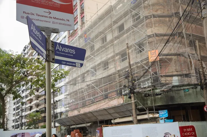 A previsão de entrega é para o segundo semestre de 2026