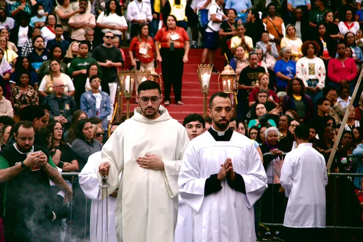 A celebração contou com a presença de religiosos da cidade de São Gonçalo