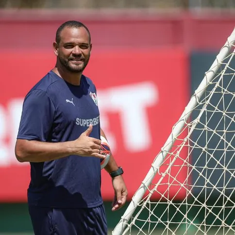 Josmiro hoje é preparador de goleiros do profissional do Fluminense