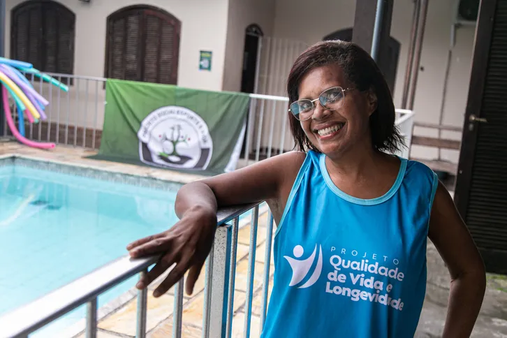 Neuza, de 61 anos, uma das participantes mais antigas