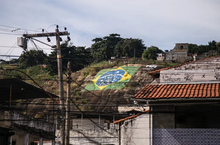 Pedra da Bandeira teve a pintura restaurada para a Copa do Mundo 2026