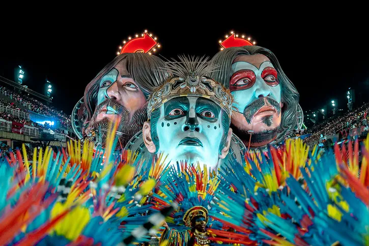 Imperatriz e a alegoria que lembrava Nei Nei Matogrosso na época do Grupo Secos e Molhados