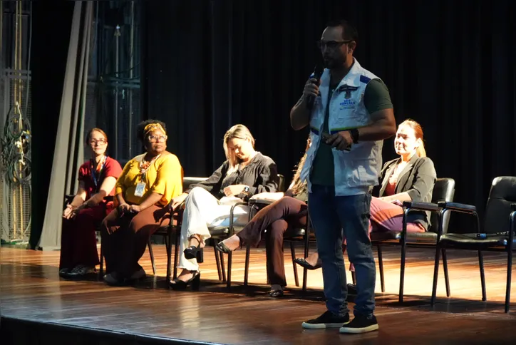 Município promove seminário para profissionais da rede municipal e convidados