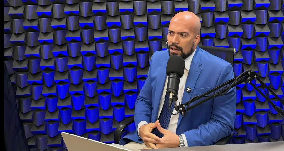 O advogado Ramon Camurugy, especialista em Direito Administrativo e Licitações, explica o que fazer