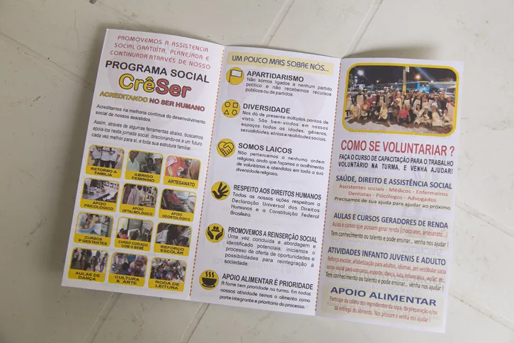 Imagem ilustrativa da imagem Voluntariado: Conheça a Turma da Sopa, que há 13 anos entrega refeições nas ruas de Niterói