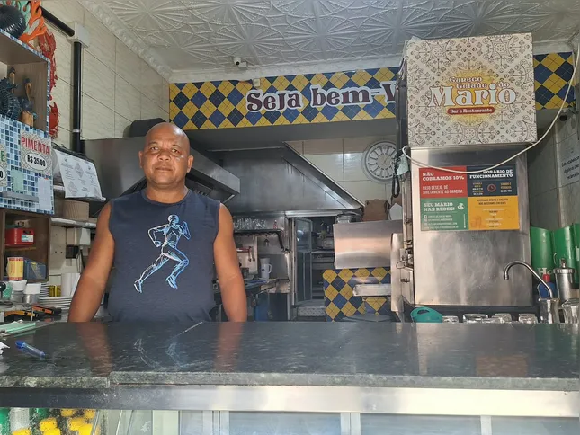 Chef do Caneco Gelado há 20 anos, Jorge Luiz Mendonça, 58 anos