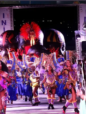 A 'Tá Rindo Por Quê' é uma das mais tradicionais agremiações do Carnaval de Niterói