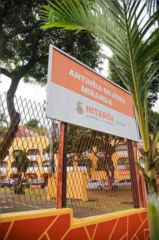 Imagem ilustrativa da imagem Escola municipal vocacionada para o esporte terá seis modalidades em Niterói