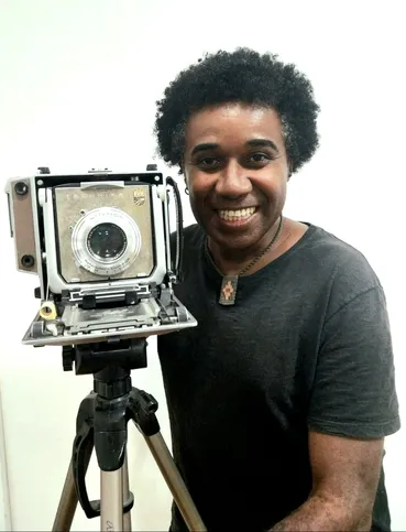 Carlos Junior é fotógrafo documental há 34 anos