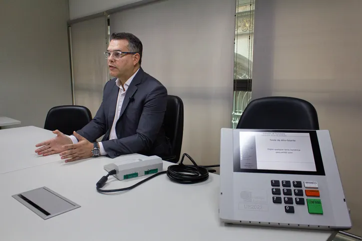 O código da urna está aberto desde 2004 para consulta pública
