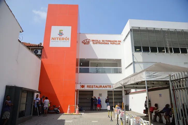 Imagem ilustrativa da imagem Prefeitura de Niterói amplia formação profissional na área de alimentação com 200 novas vagas