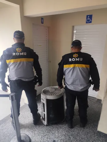 Imagem ilustrativa da imagem Tentou furtar compressor de ar-condicionado de R$ 500 e se deu mal em São Gonçalo