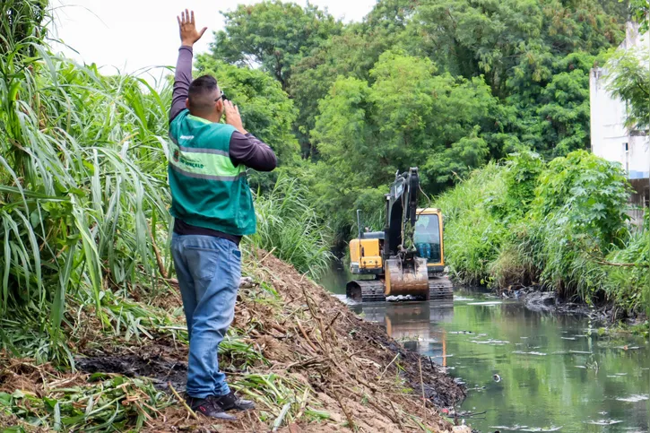 O Limpa Rio já atuou em diversos rios de São Gonçalo, incluindo o Guaxindiba, Salgueiro, Alcântara, Caçador e Bomba (Neves)