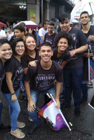 Gaby Lopes e a turma do CEMD