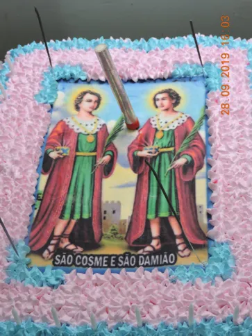 Imagem ilustrativa da imagem São Cosme e Damião: fiéis e simpatizantes se reinventam para distribuir doces na pandemia