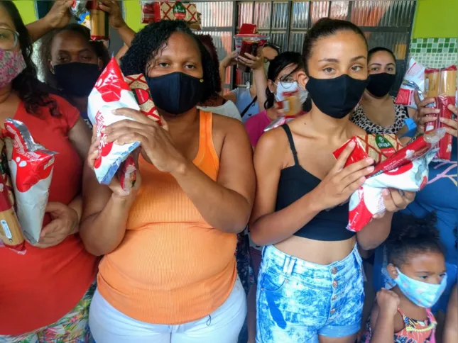 Famílias cobram posição do prefeito