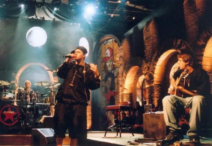 Charlie Brown Jr. foi uma das bandas que fizeram sucesso com o Acústico MTV