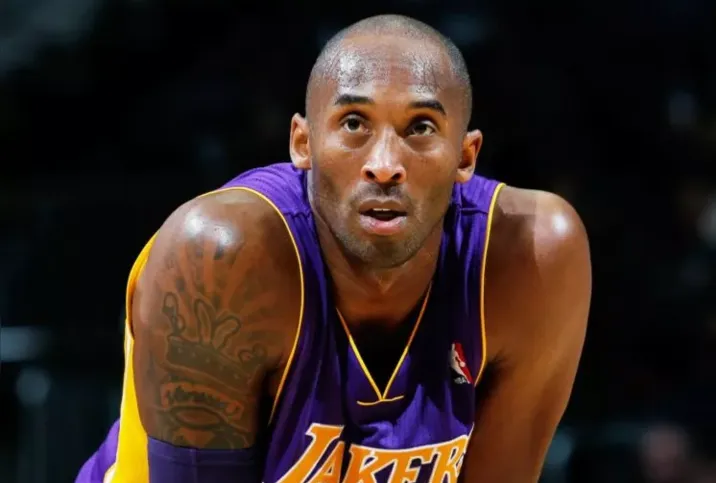 Lendário jogador de basquete Kobe Bryant morreu em janeiro após queda de helicóptero