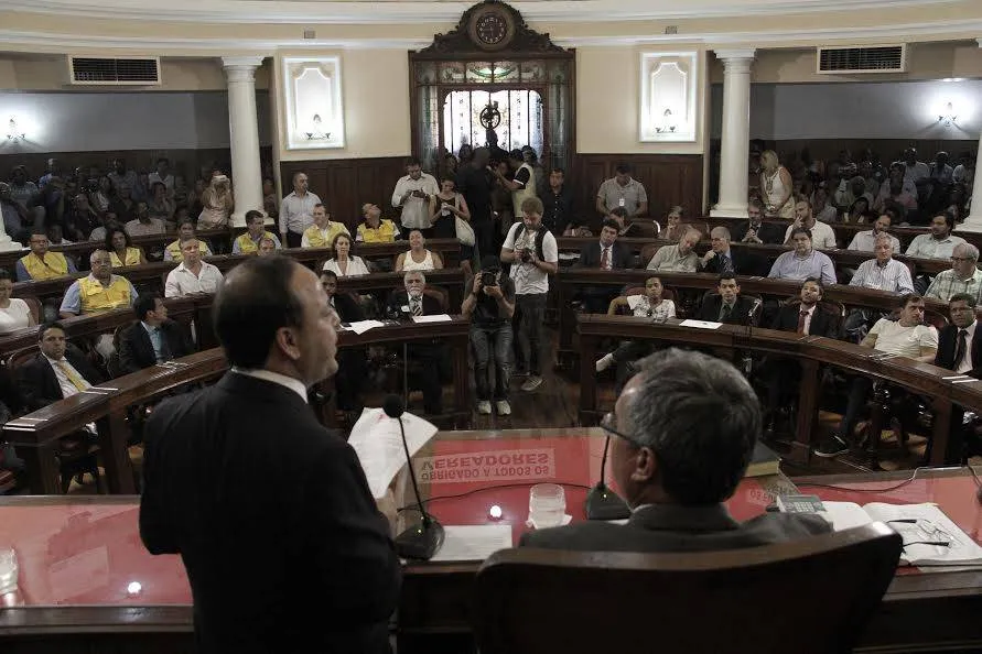 Proposta de gratificação foi apresentada por Rodrigo Neves