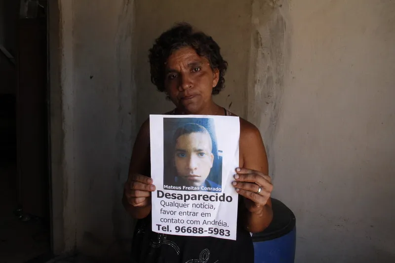 Desaparecido em Santa Luzia
Mãe Andreia Freitas 
Desaparecido Mateus Conrrado