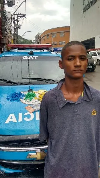 Marlon de Oliveira Alves, 2L, foi preso com drogas