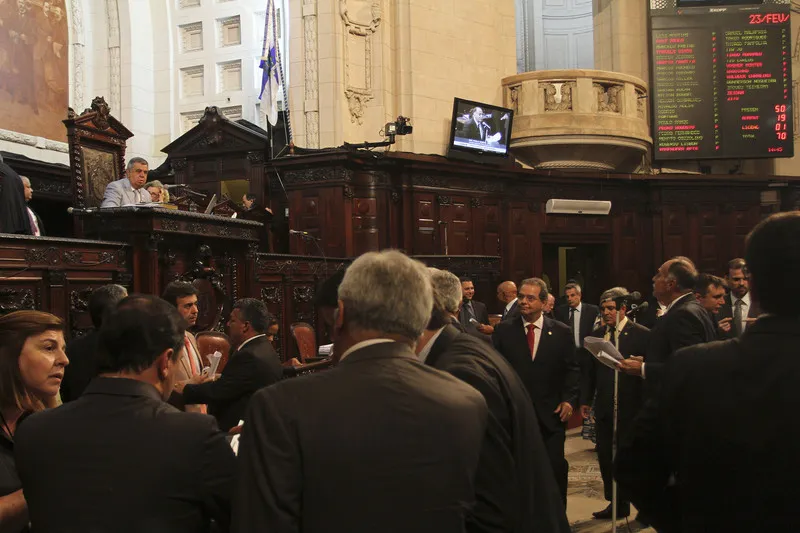 Alerj também reduziu valor de isenção de ICMS para a Light