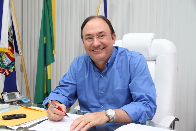 Neilton: ‘É um compromisso pagar os servidores em dia’