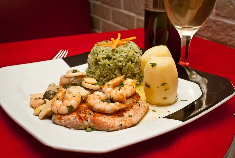 Camarão Arte Bia ‘capricha’ no ‘Salmão à Belle Meuniere’