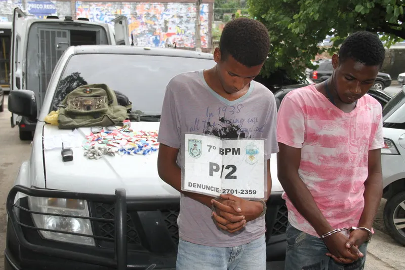 Henrique e Matheus foram autuados por tráfico de drogas